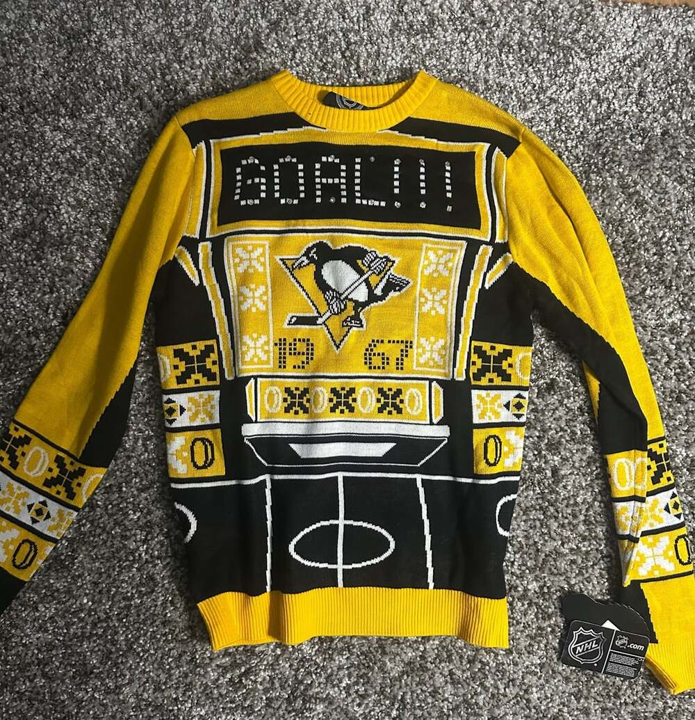 NHL Pittsburgh Penguins Ugly Christmas Sweater NWT Size S Light Up GOAL!!